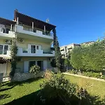 Alkionis Garden View 아파트호텔