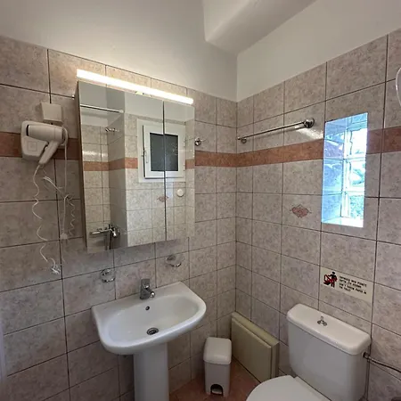 Ξενοδοχείο με διαμερίσματα Alkionis Garden View