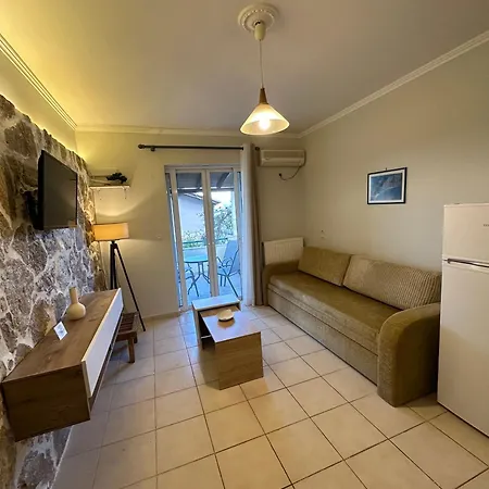 Ξενοδοχείο με διαμερίσματα Alkionis Garden View