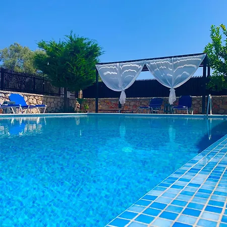 Alkionis Garden View Aparthotel Lefkada City