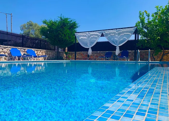 Alkionis Garden View Aparthotel Lefkada City