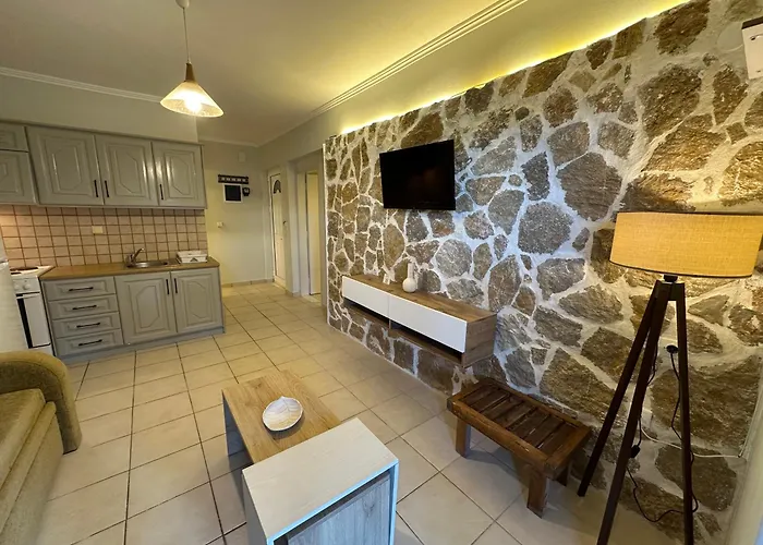 Alkionis Garden View Lefkada City