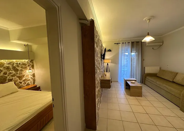 Alkionis Garden View Aparthotel Lefkada City